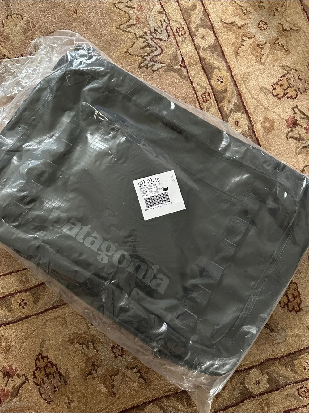 Patagonia Black Hole MLC 45L NWT